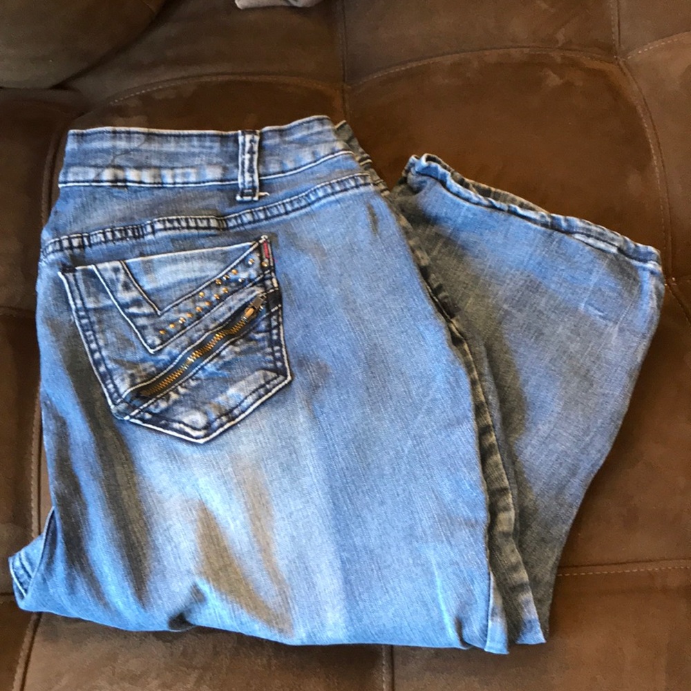 Cute Jean Petal Pushers